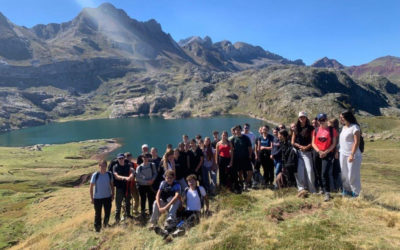 Sur les traces des montagnes : immersion géologique dans les Pyrénées
